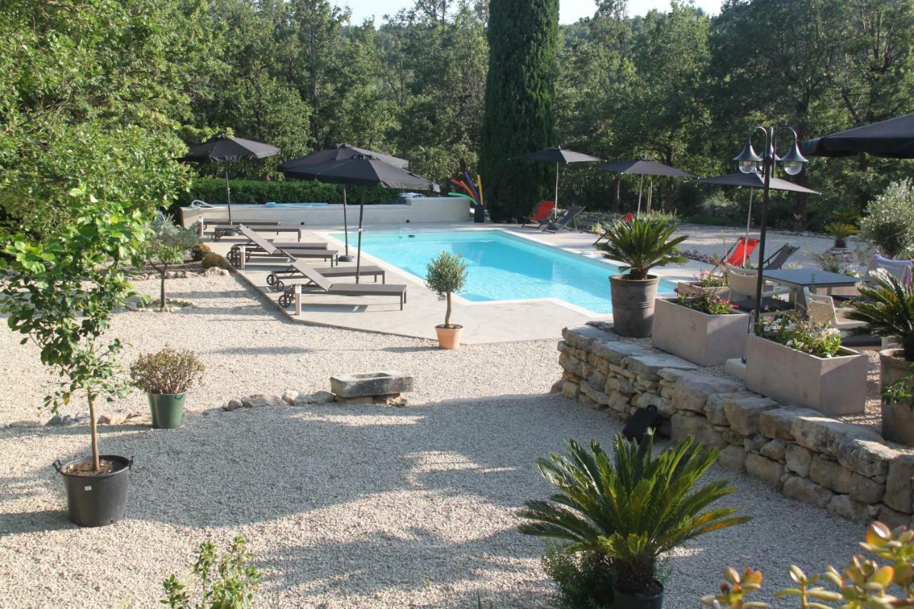 Le Hameau Fleur De Pierres , Chambres D'Hotes , Gite Et Restaurant Table D'Hotes Murs  Exterior photo