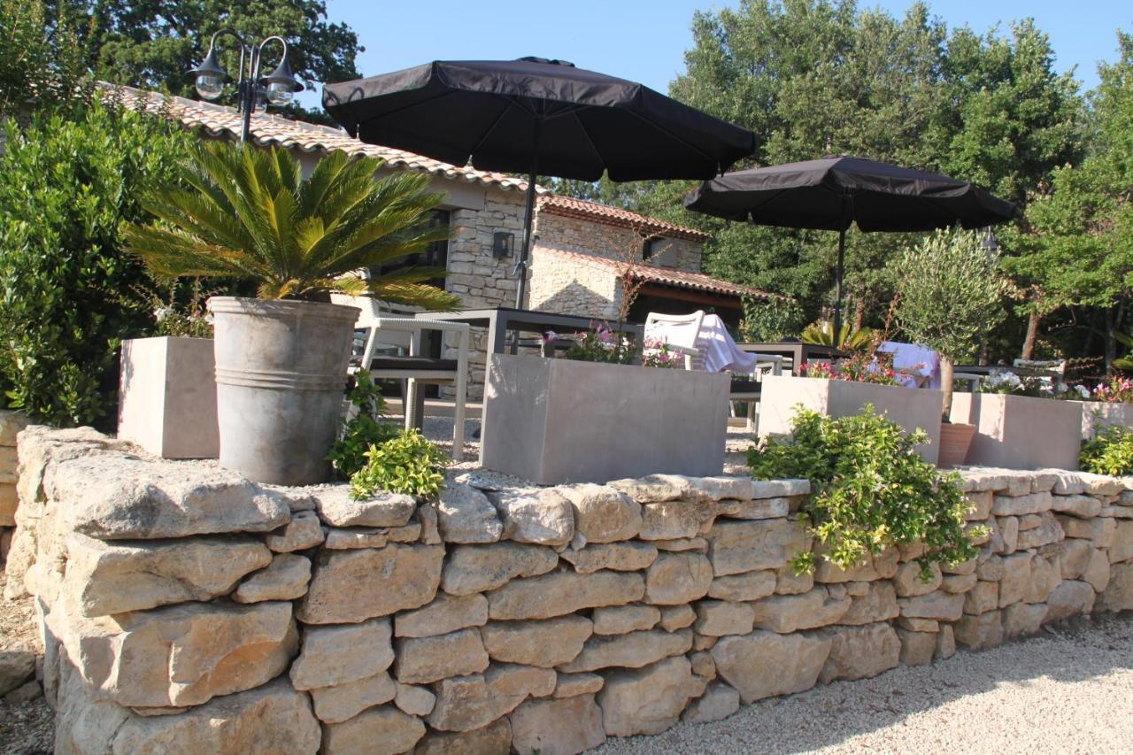 Le Hameau Fleur De Pierres , Chambres D'Hotes , Gite Et Restaurant Table D'Hotes Murs  Exterior photo